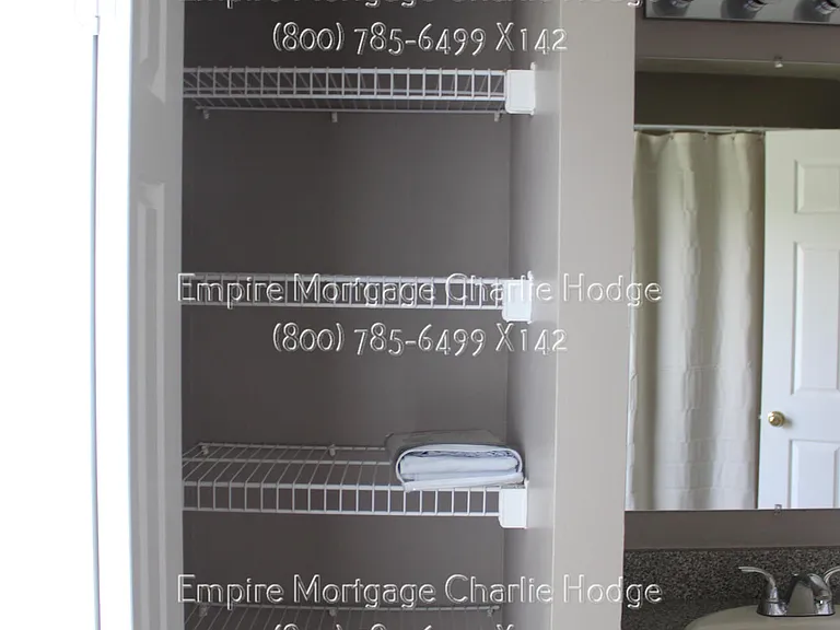4525 Terri Ln — Photo 38