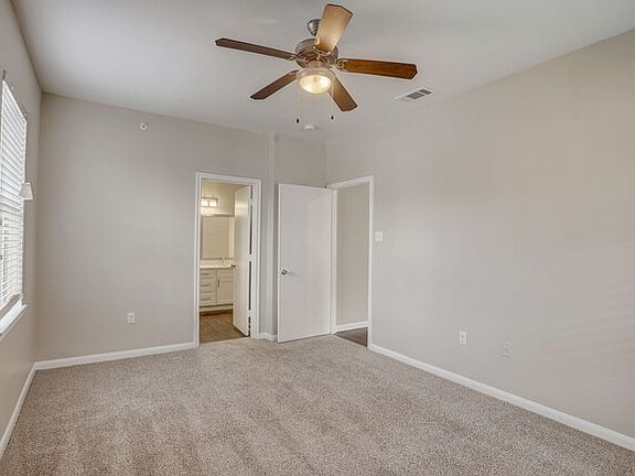 3rd image of 4100 Cypress Creek Pkwy #E1