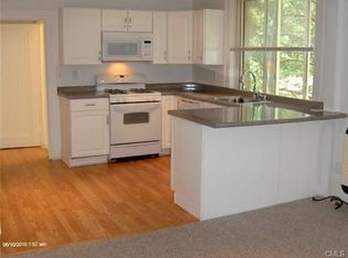 6 5th Ave APT 6, Danbury, CT 06810