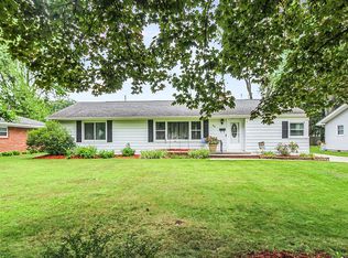 619 Brookside Dr, Swanton, OH 43558