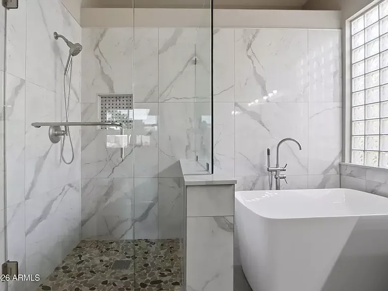964 W Fairway Dr — Photo 26