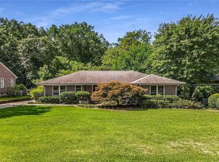 318 Westchester Dr, Decatur, GA 30030