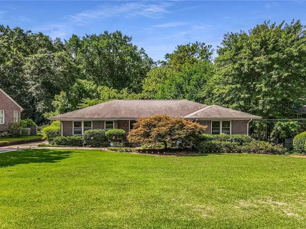 318 Westchester Dr, Decatur, GA 30030