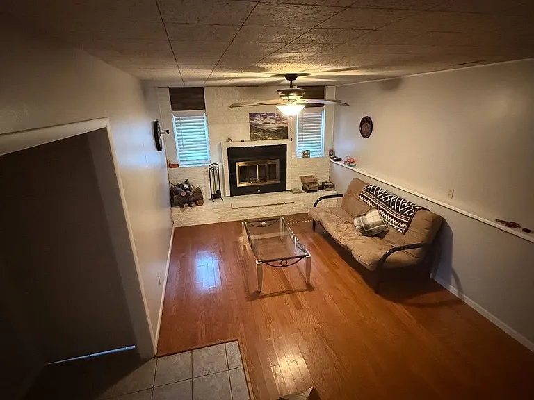 1028 N Acadia Ave — Photo 5