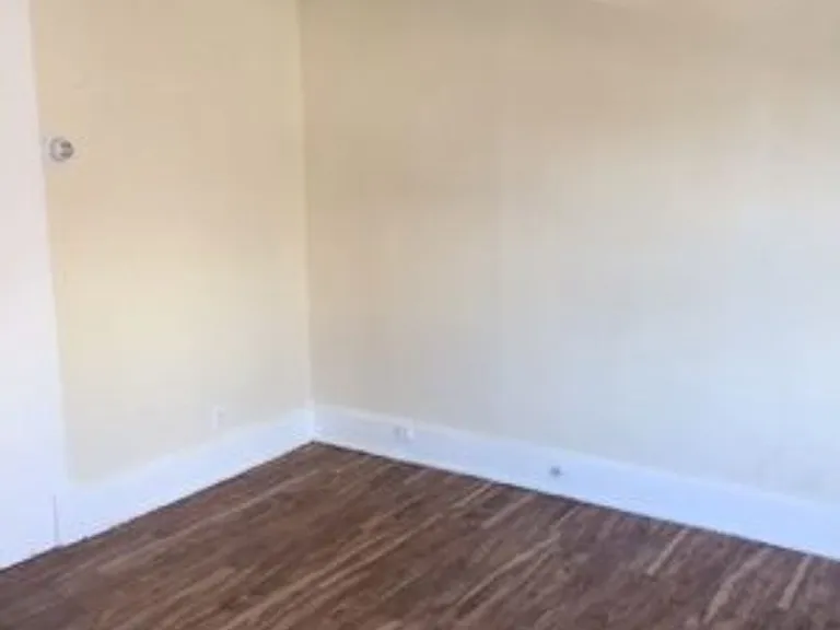 2817 Glendora Ave — Photo 8
