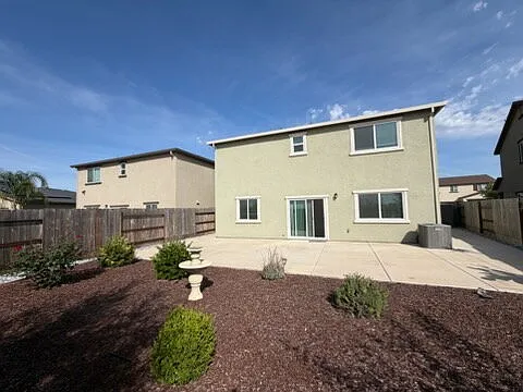 4265 Freemark Ave — Photo 34