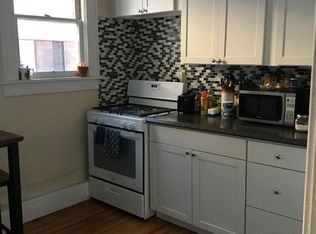 409 High St APT 6, Morgantown, WV 26505