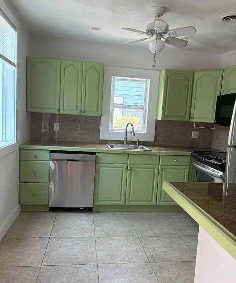 716 High St — Photo 13