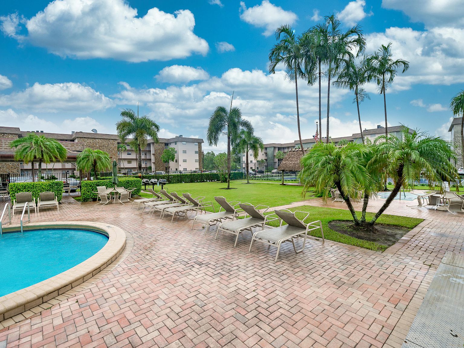 8141 SW 24th Court #108