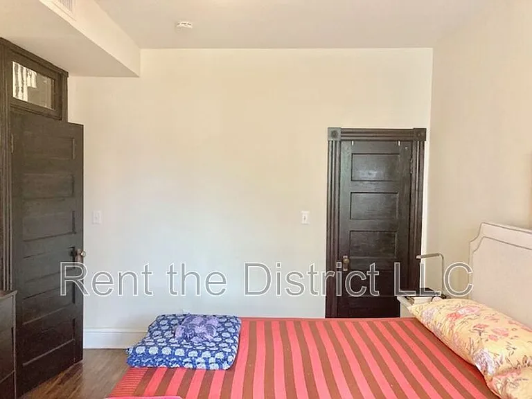 37 Rhode Island Ave NW — Photo 20