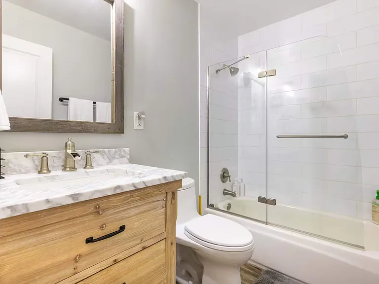 10990 Palisades Dr — Photo 7