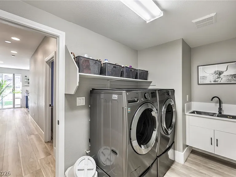 1676 Ravanusa Dr — Photo 29
