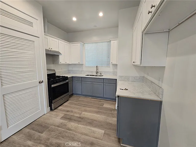 205 E Bencamp St — Photo 14