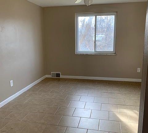 4th image of 632 Cribbs St