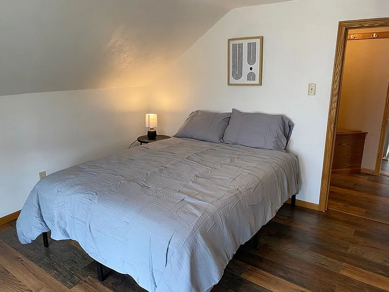 410 N Maple Ave — Photo 12