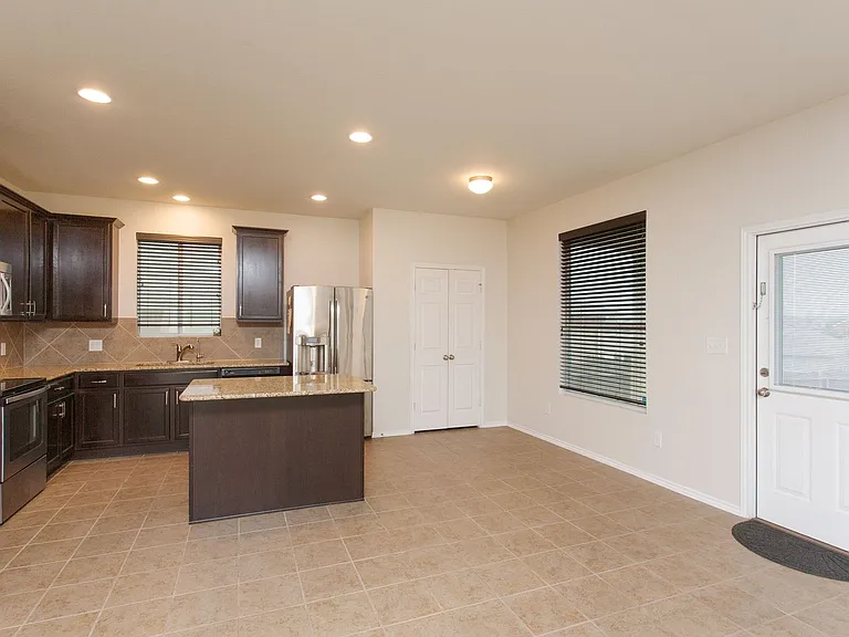 9342 Fisherman Port — Photo 16