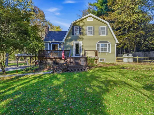 30 Lomala Road, Hopewell Junction, NY 12533