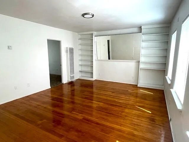 34 Granada Ave — Photo 10