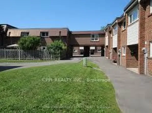 69 Godstone Rd #127, Toronto, ON M2J 3C8