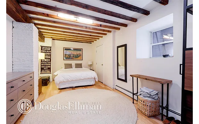 Sold by Douglas Elliman | media 12