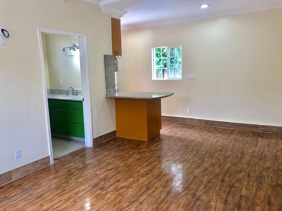 2nd image of 12601 Norris Ave #12603