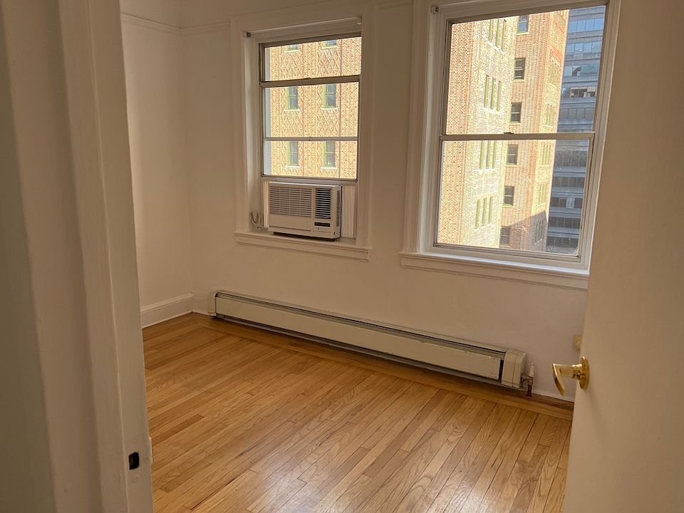1st image of 150 E 39th St #1705/6