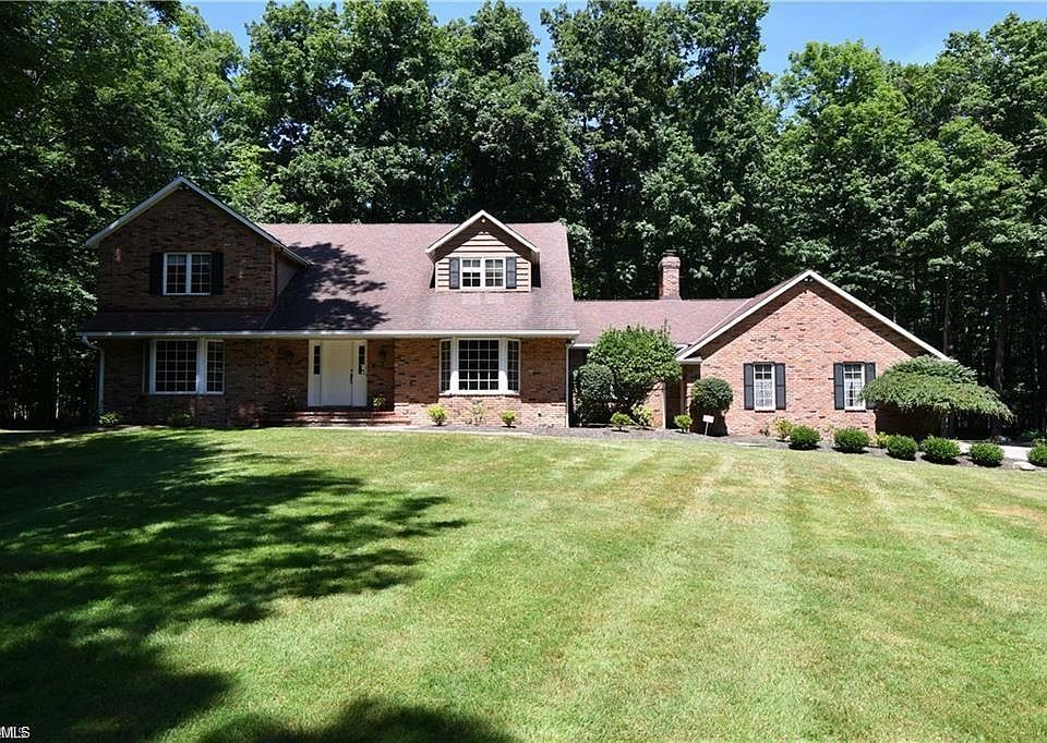 1st image of 1066 Hillcreek Ln