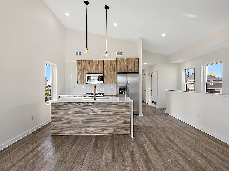 2623 Cochrane St #B — Photo 10
