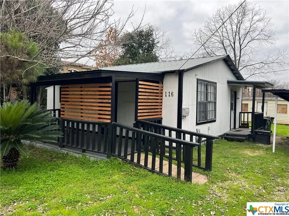 116 Jackson Ln, San Marcos, TX 78666