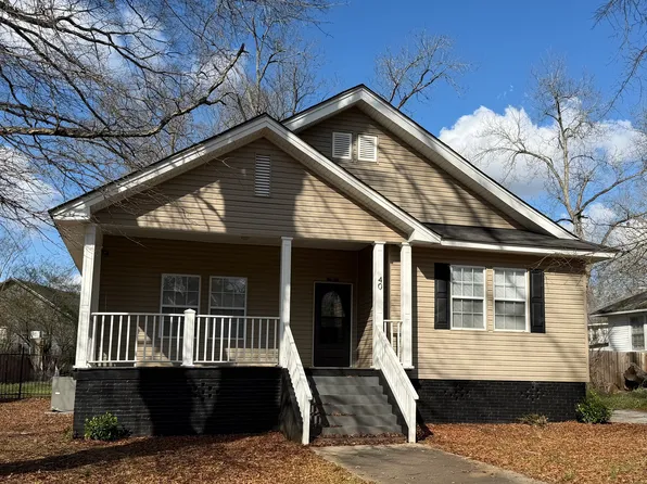 40 Edgewood Ave, Thomaston, GA 30286