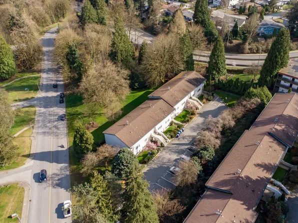 1051 Cecile Dr, Pt Moody, BC V3H 1M5