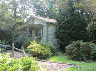 796 Waddell Dr, Hendersonville, NC 28792