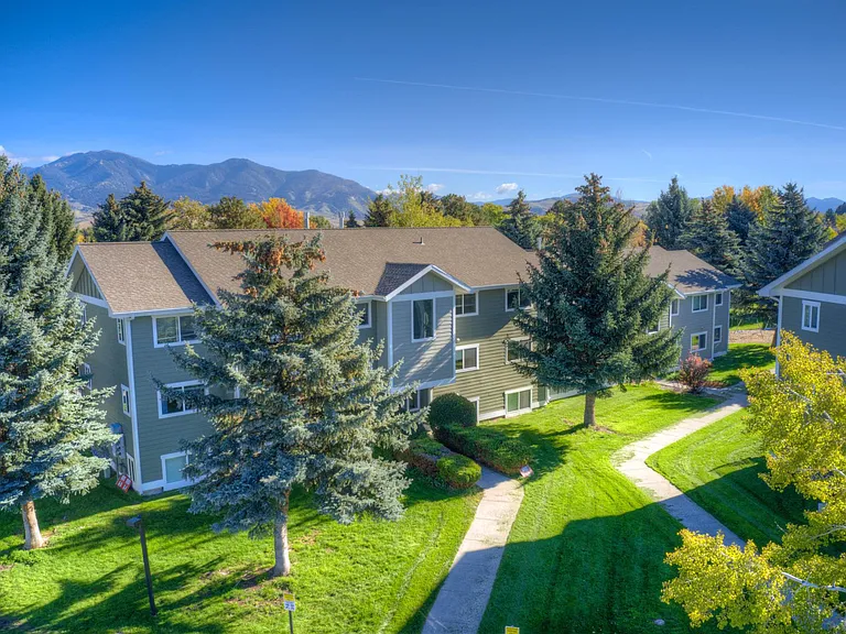 Mountain View Apartment Homes — Photo 24
