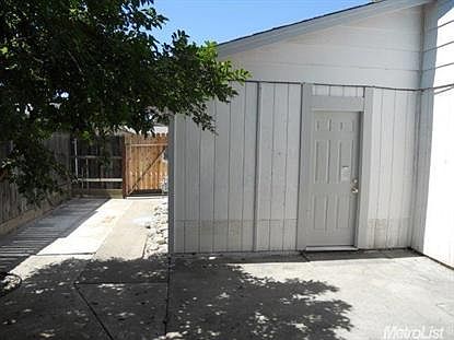 5th image of 4732 Kingbird Way