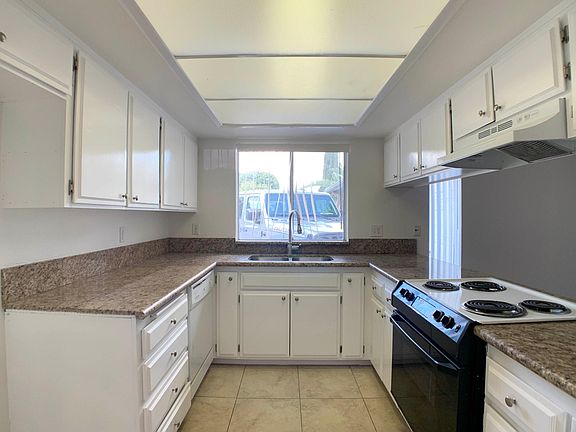 Kitchen-2