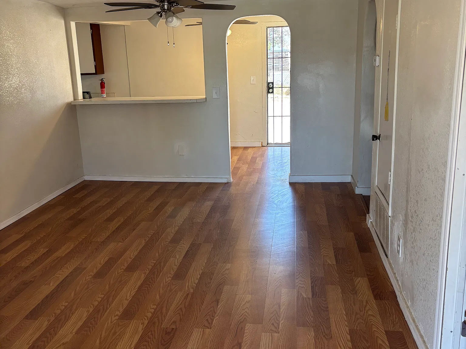 3 bed, 1017 sqft, $1,500 — Photo 4