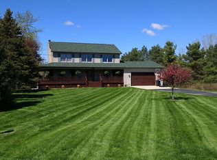 1710 Pug Rd, Saint Clair, MI 48079