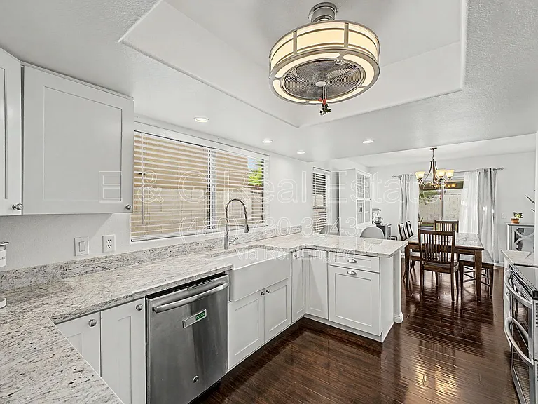 3910 E Rosemonte Dr — Photo 14