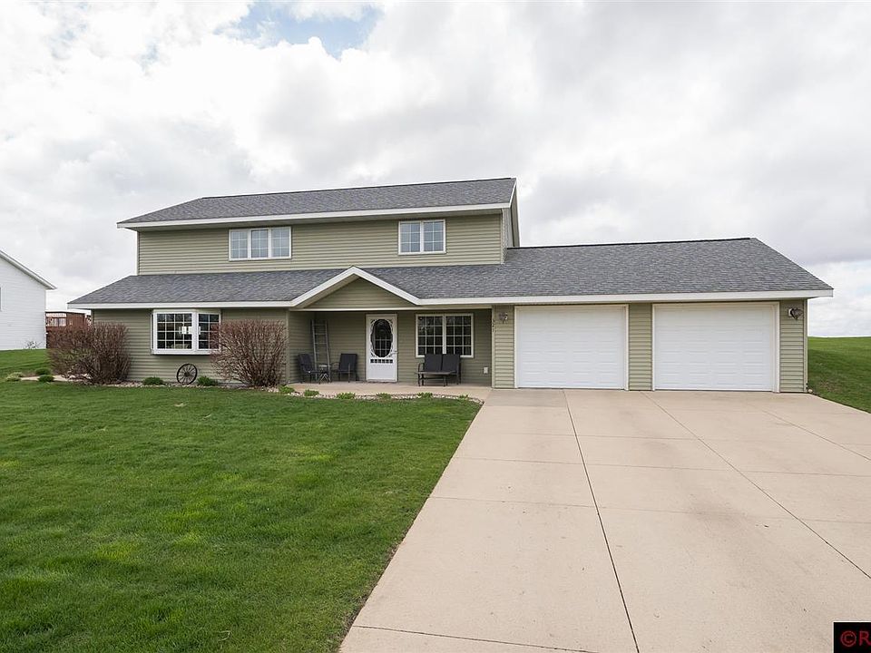 1st image of 321 Loraine Dr