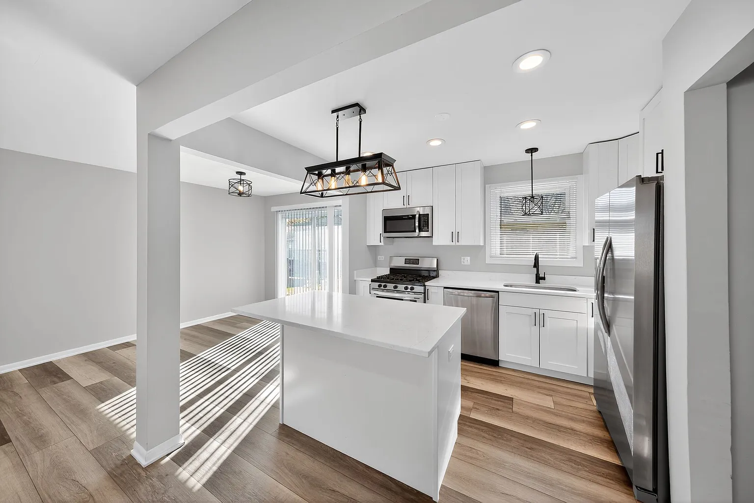 6113 Spring Ln photo 1