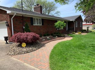 12 Winter Rd, New Castle, PA 16101