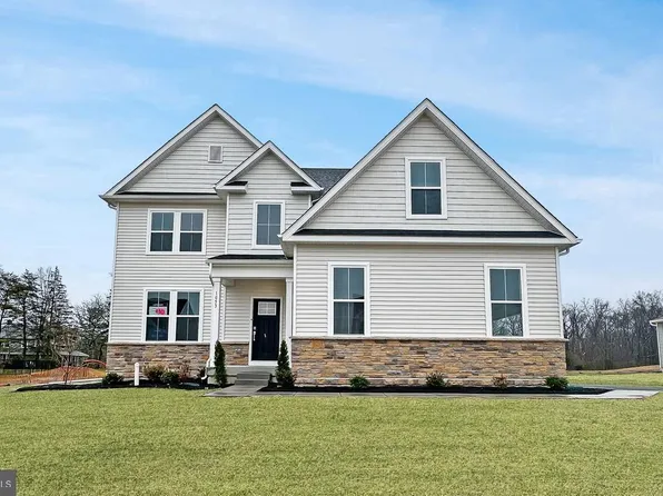 1053 Mariwill Dr, Quakertown, PA 18951