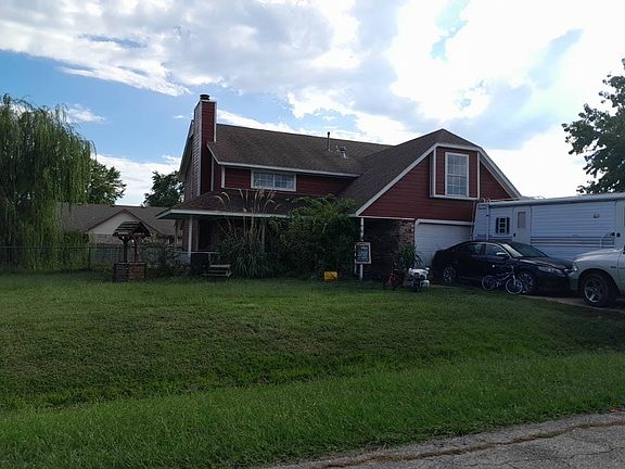 2nd image of 9512 E Sprucewood Dr