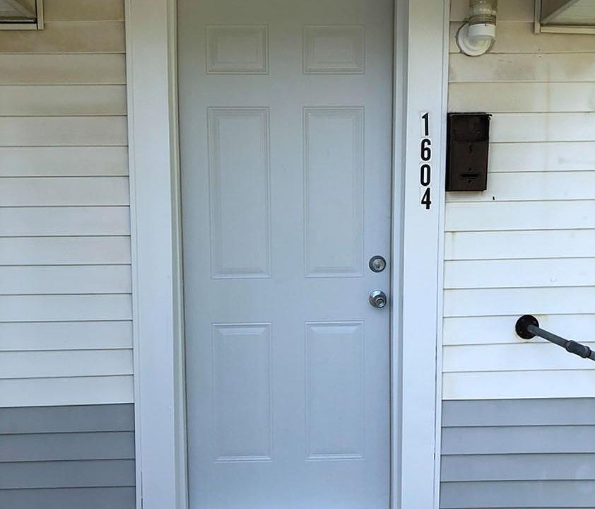 The installed storm door isn't shown here. We took the picture before getting it installed.