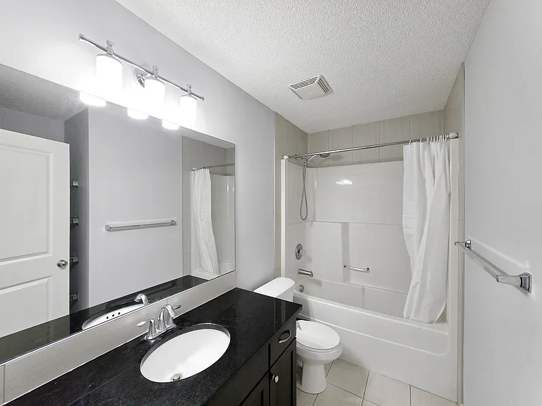 118 Panora Ct NW — Photo 24