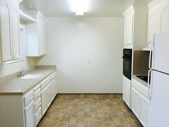 5th image of 754 Teresi Ct APT 4