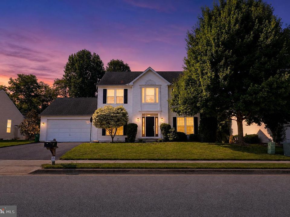 1st image of 27 Browning Cir
