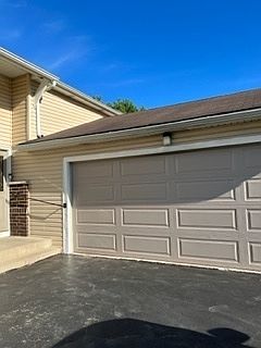 2nd image of 17469 Eastgate Dr