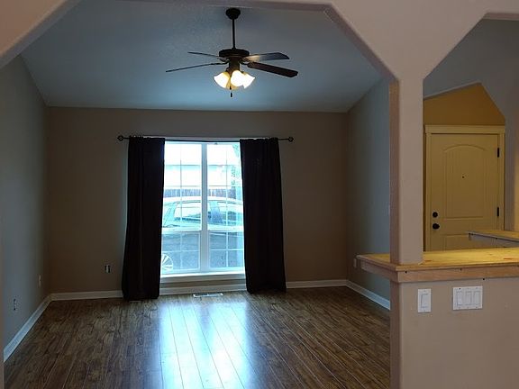 Livingroom from Kitchen