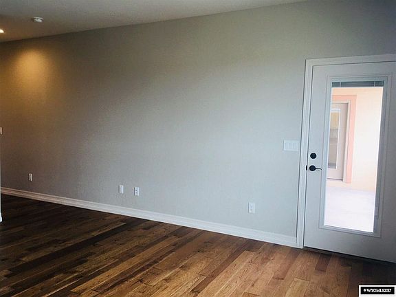 4th image of 2922 Palmer Dr